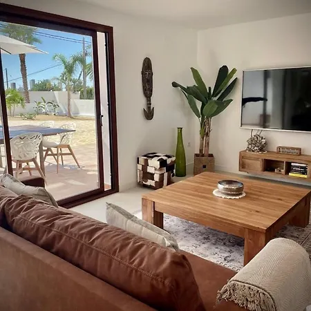 Off-grid Luxury With Tikibar By The Pool. Villa *